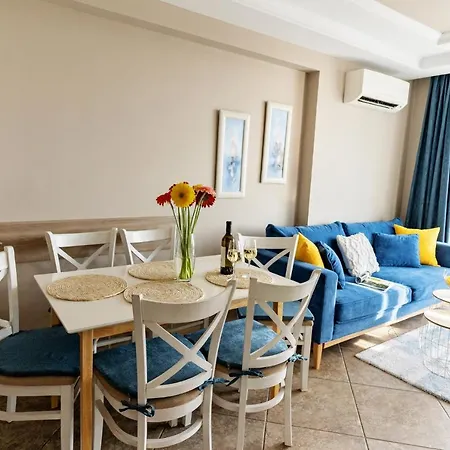Burgas Beach Resort Apartments 3* Μπουργκάς