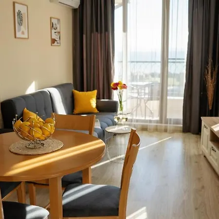 Burgas Beach Resort Apartments Μπουργκάς