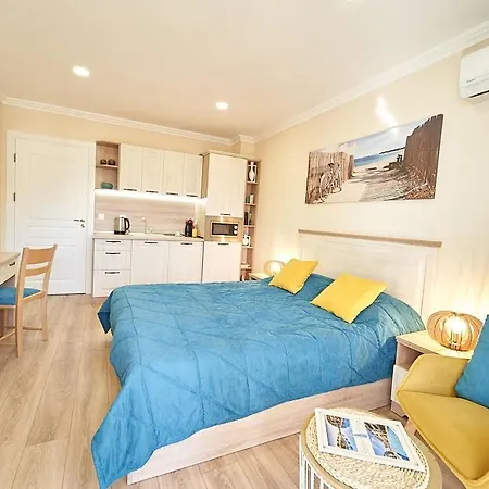 Апарт-отель Burgas Beach Resort Apartments 4*