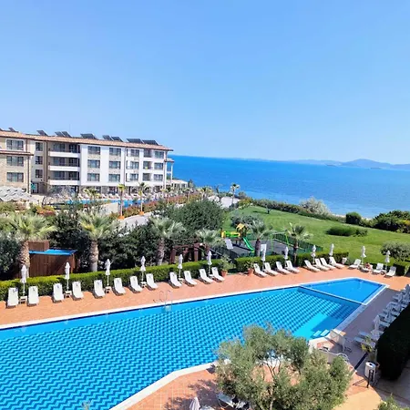 Burgas Beach Resort Apartments Ξενοδοχείο με διαμερίσματα