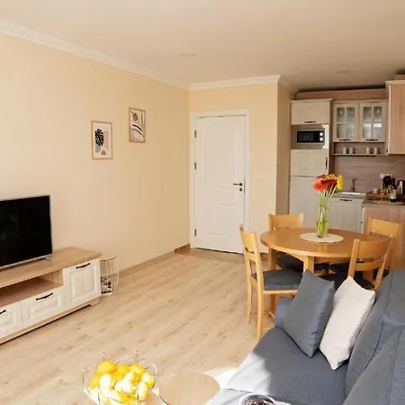 Burgas Beach Resort Apartments アパートホテル
