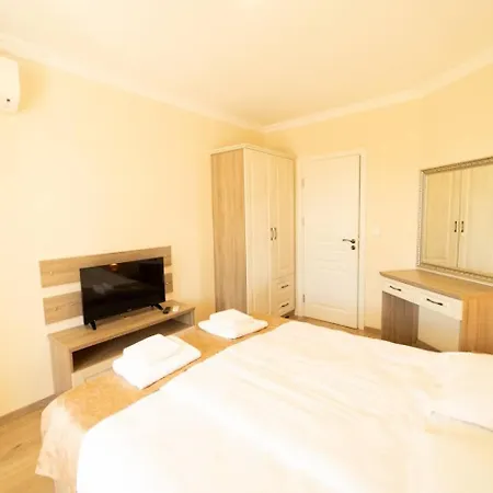 Burgas Beach Resort Apartments アパートホテル