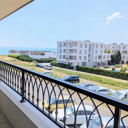 Burgas Beach Resort Apartments アパートホテル