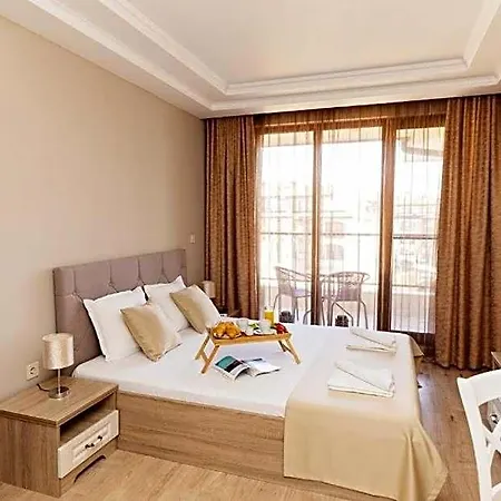 شقة فندقية Burgas Beach Resort Apartments 4*