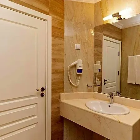 Burgas Beach Resort Apartments 4* بورغاس