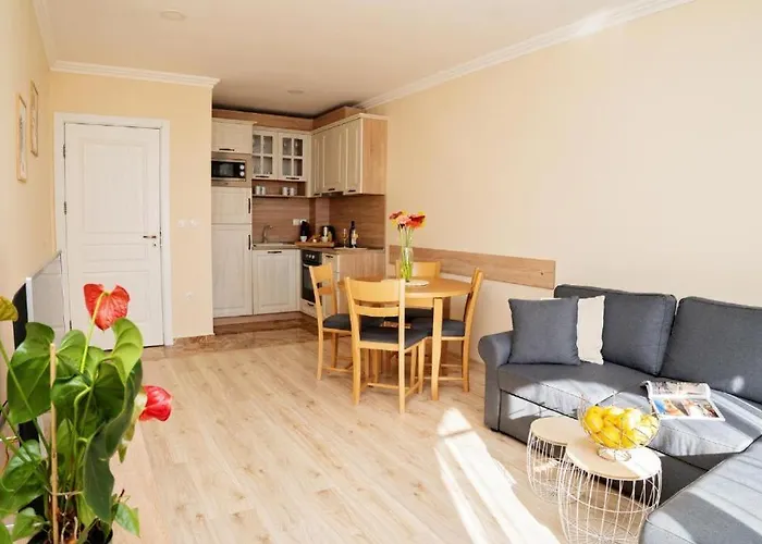 Burgas Beach Resort Apartments Aparthotel 4*