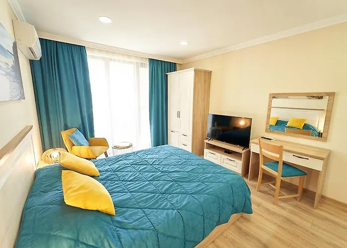 Burgas Beach Resort Apartments 4*