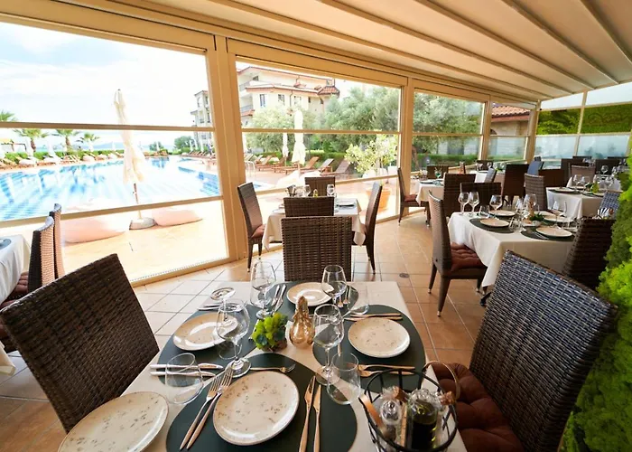 Burgas Beach Resort Apartments 4* Burgasz