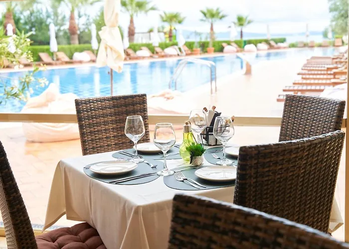 Burgas Beach Resort Apartments 4*