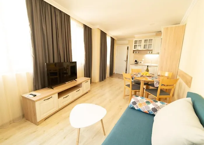 Burgas Beach Resort Apartments Apartmanhotel Burgasz