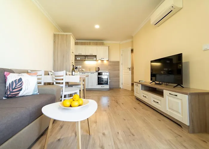 Burgas Beach Resort Apartments 4* Burgasz
